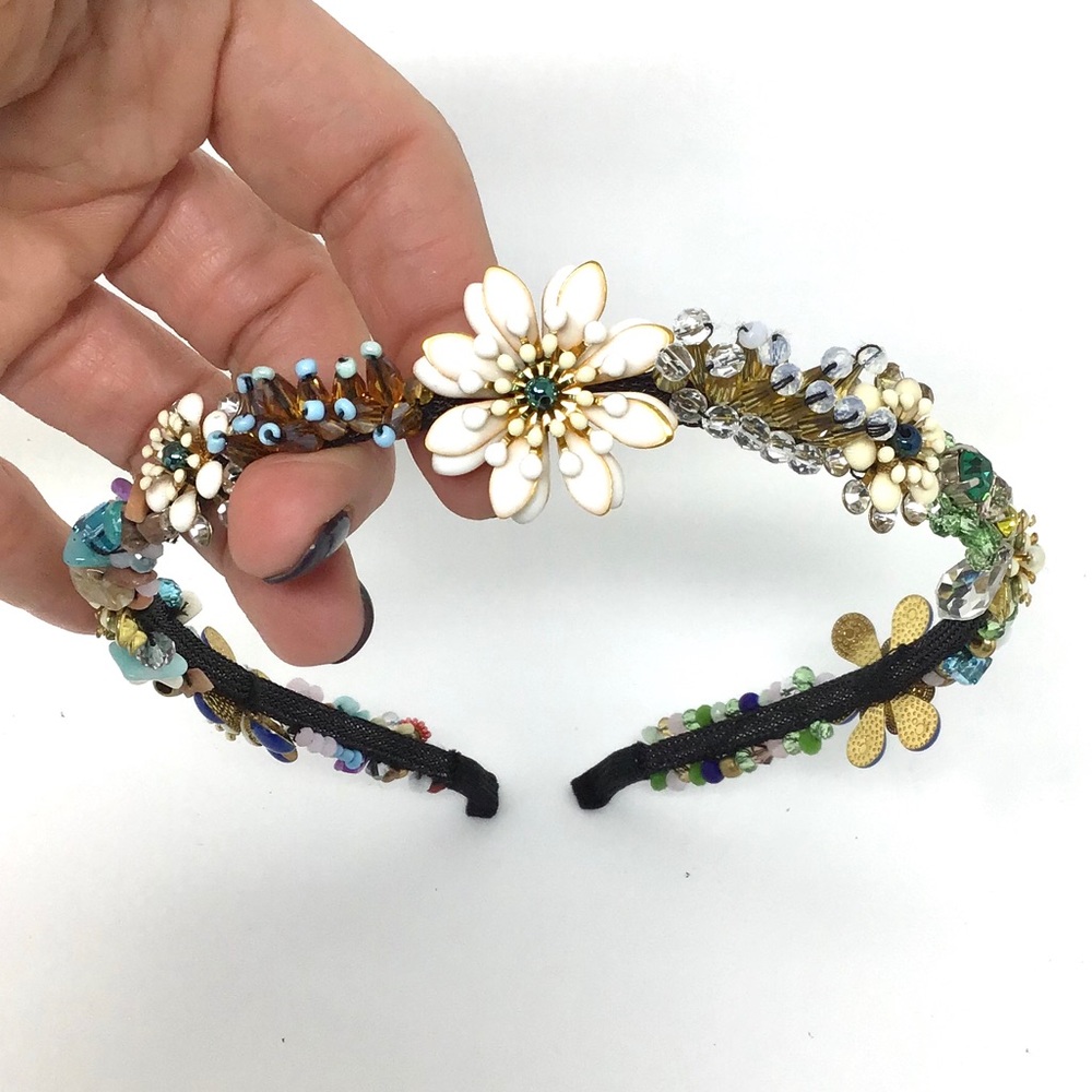 CRYSTAL & BEADED FLORAL HEADBAND